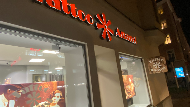ANANSI TATTOO PIERCING | Tattoo Studio München Haidhausen