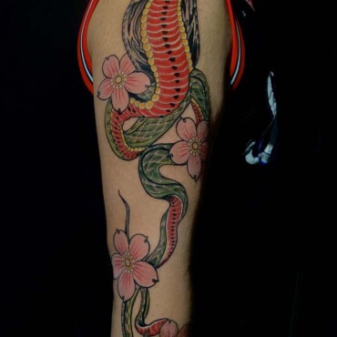 BLACK VIBORA TATTOO - Tirso de Molina