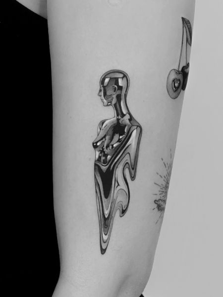 Golden Blossom • Tattoo & Piercing
