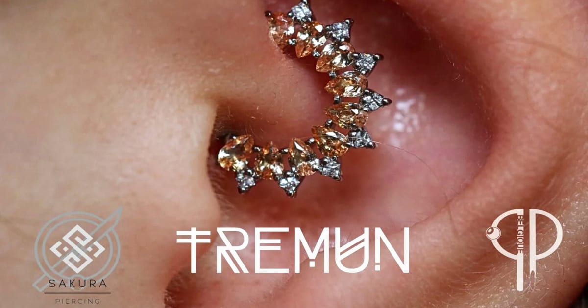 Sakura Piercing chez Holy Sunshine