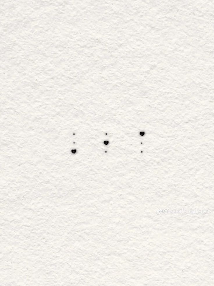 Tatouage minimaliste #11